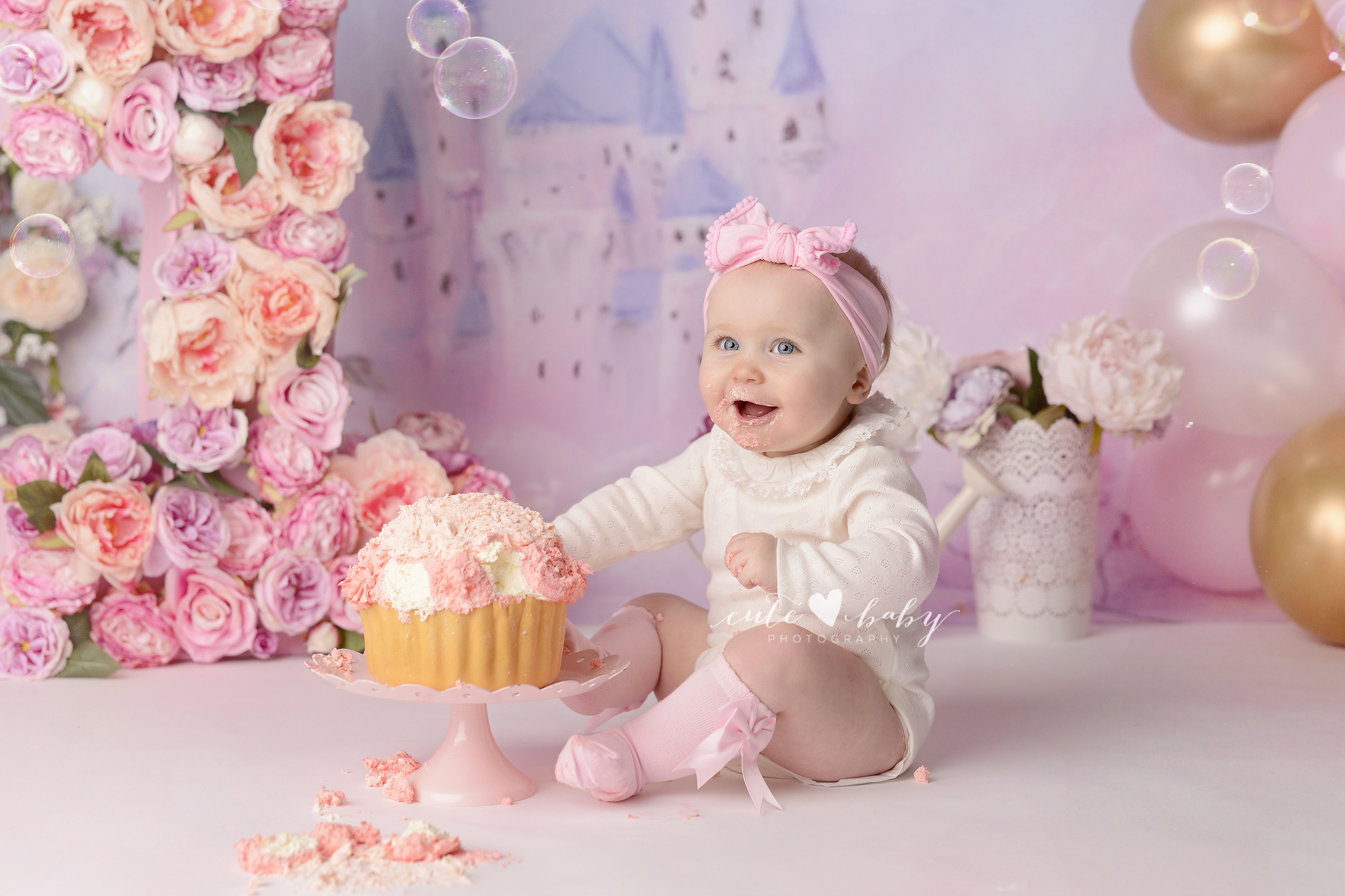 cake smash Manchester, Baby Photography Manchester, 1st Birthday photography, Cake Smash Princess